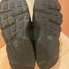 ナイキ ハラチ メンズスニーカー
の画像