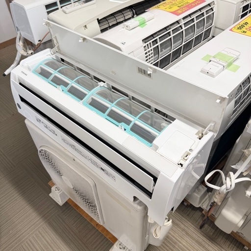 【超美品‼️】東芝 2019年製 6畳用エアコン 内部クリーン機能 上下自動スイング 100V/2.2kw