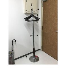 衣装掛けの画像