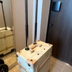 スーツケースの画像