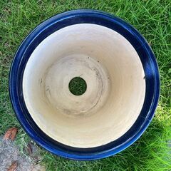 110：植木鉢　陶器製　青　鉢　園芸　ガーデニング　ヒビありの画像