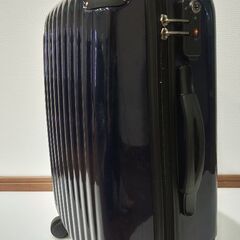 キャリーケースの画像