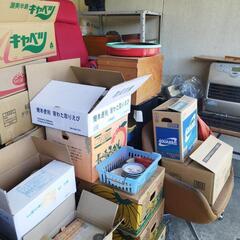 牧店９号線沿いガレージセール段ボールの中１点が１０円の画像