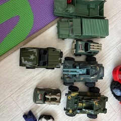 おもちゃ車いろいろの画像