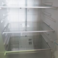 ジャングル×2 和泉大型良品館 Panasonic 2ドア冷蔵庫 NR-B17DW-W 2021年製の画像