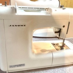 ジャノメミシン （ＪＡＮＯＭＥ） 電子ミシン model・2870　新品コード付属　清掃/試し縫い済み^ ^の画像