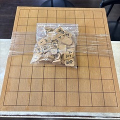 【JY008】将棋盤と駒セット　厚さ20cmの画像