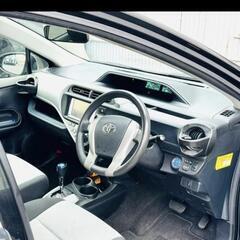 Toyota aqua の画像