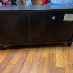 テレビ台の画像