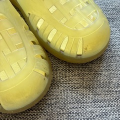 igor29黄色イゴール18cmキッズサンダルの画像