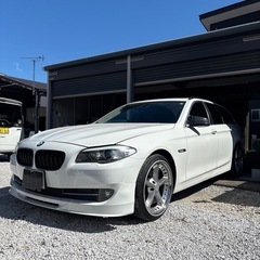 平成23年式　BMW5シリーズ　528iツーリング　走行35134kmの画像