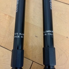 mont.bell トレッキングポール(美品)
の画像