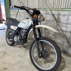 YAMAHA XT250 車体の画像