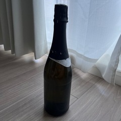 お酒2点の画像