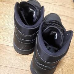 Nike Air Jordanのブラックシューズ26cmの画像