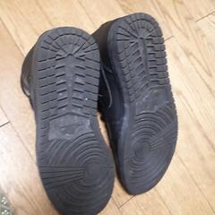 Nike Air Jordanのブラックシューズ26cmの画像