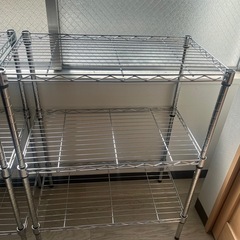 スチールラック2個　バラ売り可　の画像