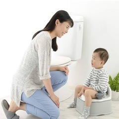 美品です。イス型おまるの画像
