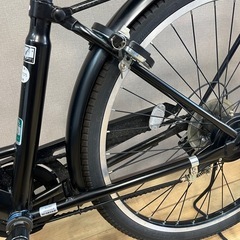 VICTOIREの6段変速自転車です。 2024年11月に新品で購入し、新品価格は約30,000円でした。 まだとても綺麗な状態です。の画像