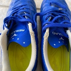 サッカー  トレーニングシューズ   21.5の画像