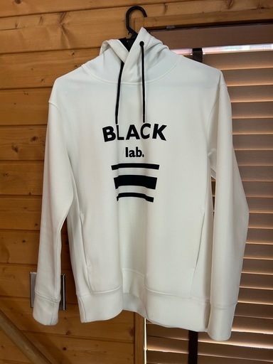 美品✨ブラックレーベル　パーカー