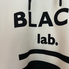 美品✨ブラックレーベル　パーカーの画像