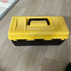 釣り道具ボックスの画像