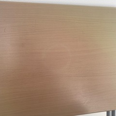 折りたたみテーブルの画像
