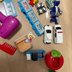 トミカ くるま　おもちゃいろいろ パズル　の画像