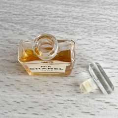 ☆お値引可能☆【残量5割程】CHANEL  N゜5 オードゥトワレット 香水 ミニボトル の画像