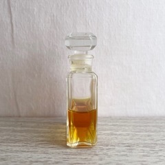 ☆お値引可能☆【残量5割程】CHANEL  N゜5 オードゥトワレット 香水 ミニボトル の画像