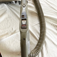 ナショナル　キャニスター掃除機400の画像