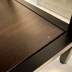 IKEA スチールガラス棚の画像