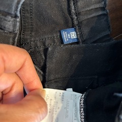 デニムパンツなどの画像