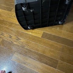 キャスター付き衣装ケースの画像