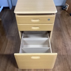袖机【町田市再生家具】251239の画像