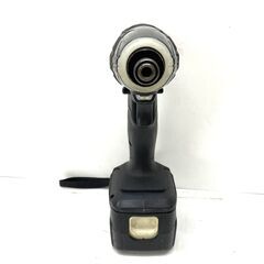 店頭引き渡し 中古 makita 充電式 インパクトドライバ TD138D バッテリー付きの画像