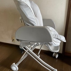 ハイローチェア　Aprica ユラリズムスマートプレミアムの画像