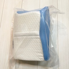 新品 低反発枕 頚椎を痛めない 枕 高さ調節可能 カバーの画像