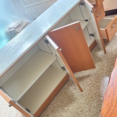 キッチンカウンター【飾り棚】の画像
