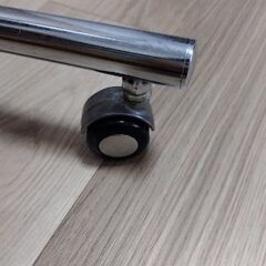 ハンガーラックの画像