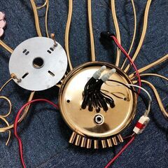 ムラーノ硝子製 大型フラワーウォールランプ壁付け KOIZUMI ワイヤー器具E14電球　装飾ランプ　1970～80年代 の画像