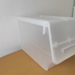 クリアケース　2つの画像