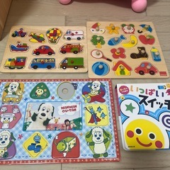 幼児向けおもちゃ　ロディー　仕掛け絵本　パズルの画像