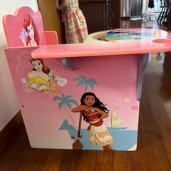 プリンセス👸子供机の画像