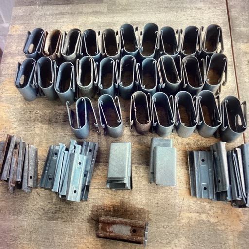 クロスワン　カチックス　径31.8ミリx31.8ミリ　新品　中古　計54個　パイプハウス　ビニールハウス用