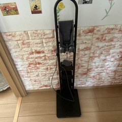 ダイソン掃除機 スタンドの画像