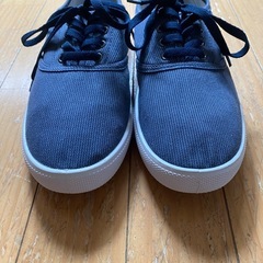 H&M DIVIDEDスニーカーの画像