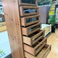 【愛品館 市原店】イギリスヴィンテージ　シャツキャビネットの画像