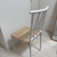デスク•椅子セットの画像